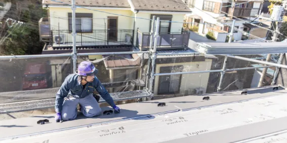 ルーフィング（防水シート）の張り替え